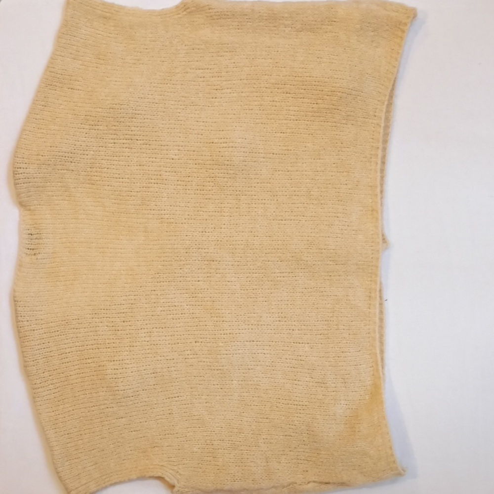 Cherry Embellished Cropped Wool Sweater Vest Cottagecore - Picture 4 of 4